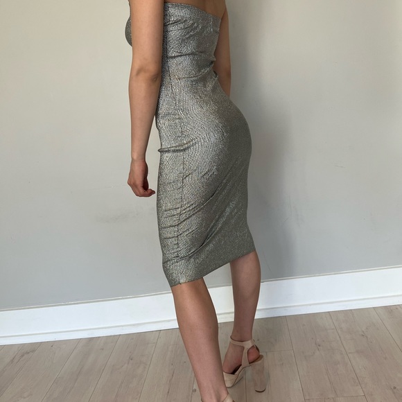 Sparkly dress - Picture 1 of 2